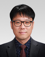 시무장로 문자영